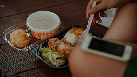 REASONS TO AVOID PLASTIC LUNCH BOXES AND CHOOSE SUSTAINABLE OPTIONS INSTEAD